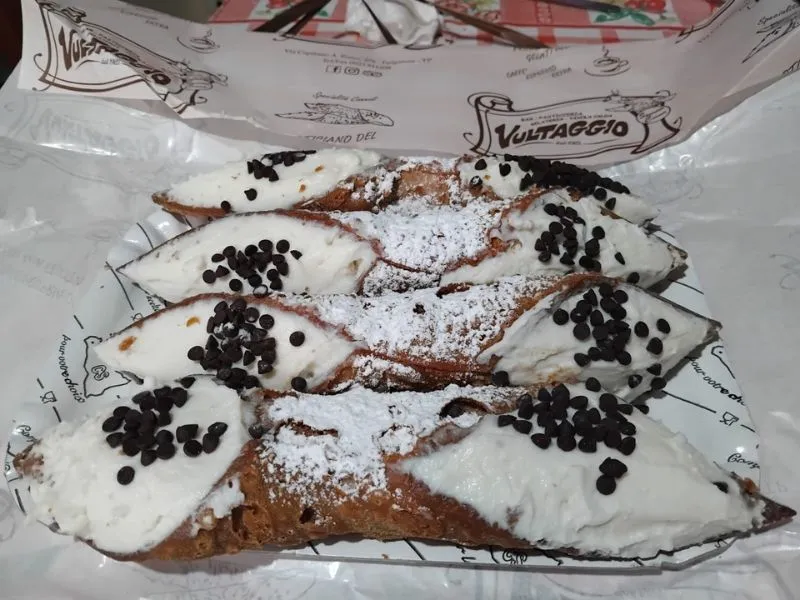 Cannoli