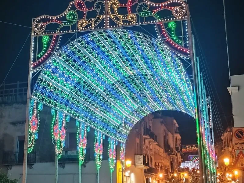 luminarie per festa della madonna del soccorso castellammare del golfo