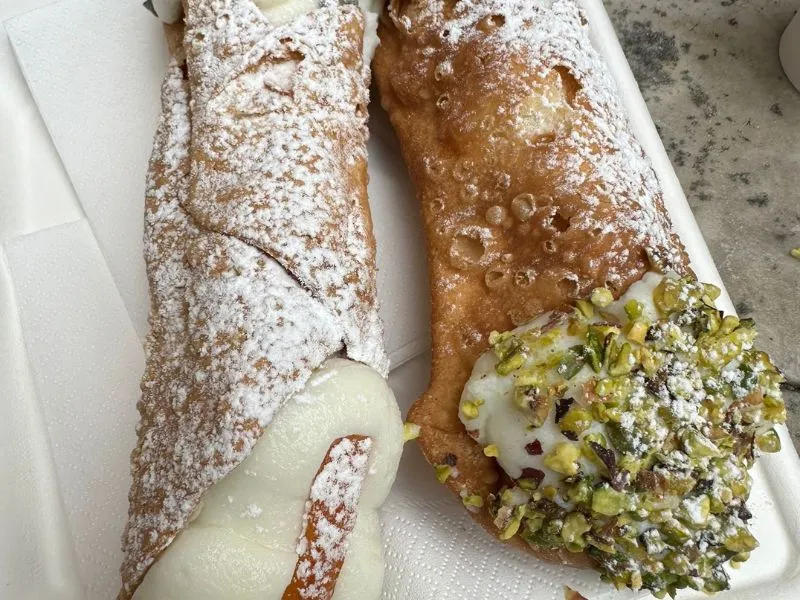 Cannoli